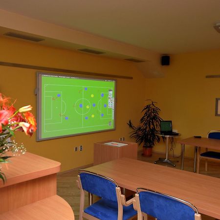 Hotel Brizky Jablonec nad Nisou Luaran gambar