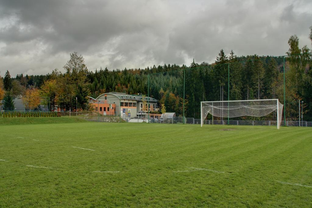Hotel Brizky Jablonec nad Nisou Luaran gambar