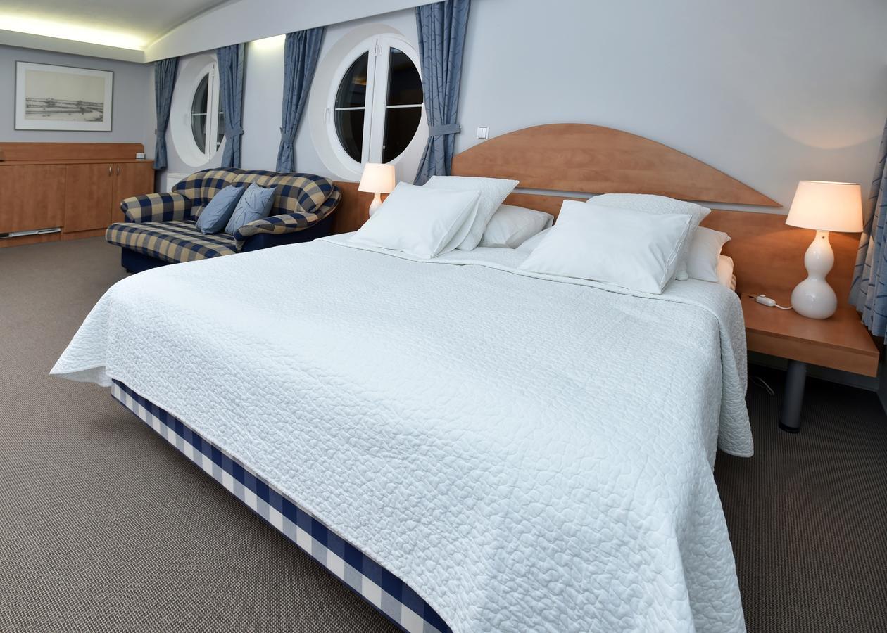 Hotel Brizky Jablonec nad Nisou Luaran gambar