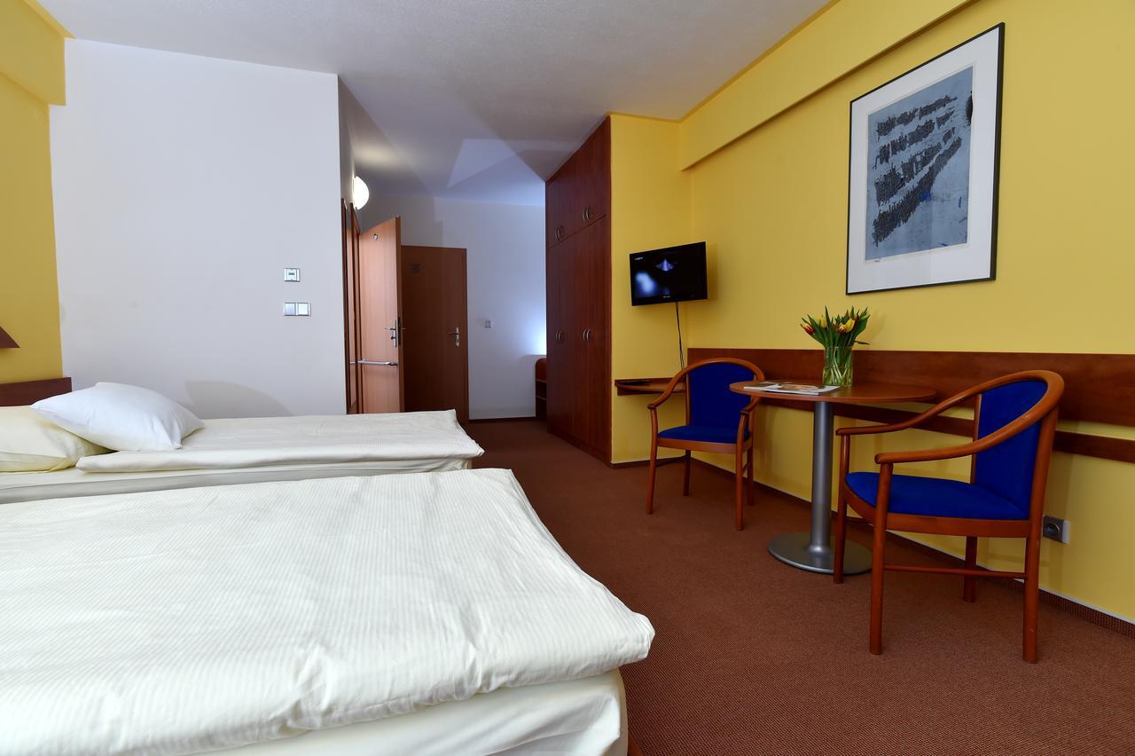 Hotel Brizky Jablonec nad Nisou Luaran gambar