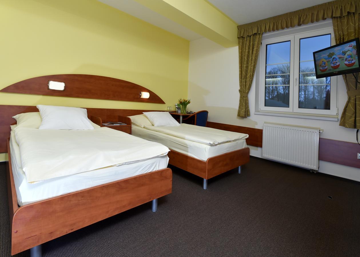 Hotel Brizky Jablonec nad Nisou Luaran gambar